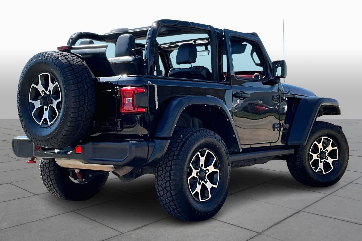 Used 2022 Black Clearcoat Jeep Rubicon image 13