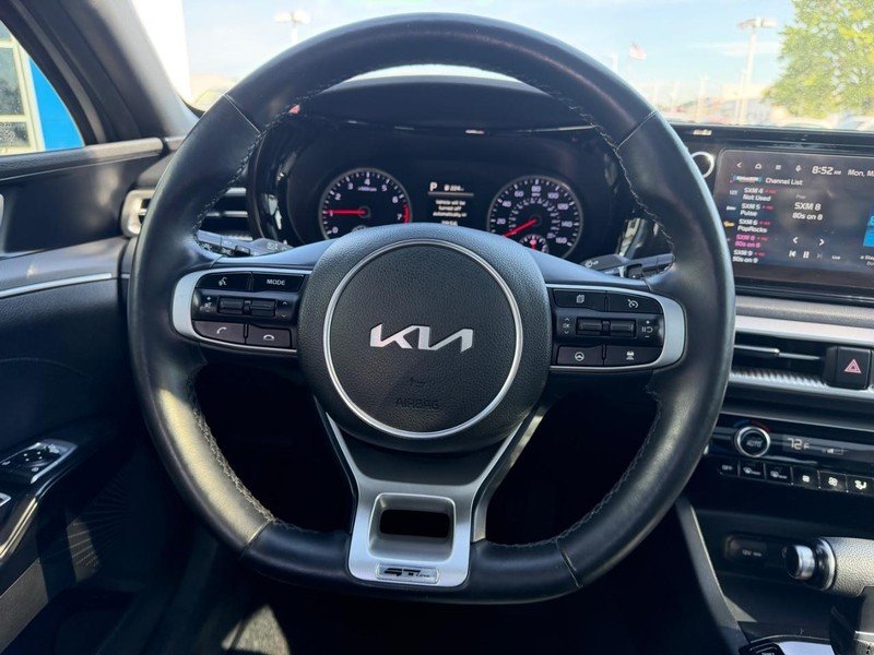 Used 2023 Wolf Gray Kia GT-Line image 11