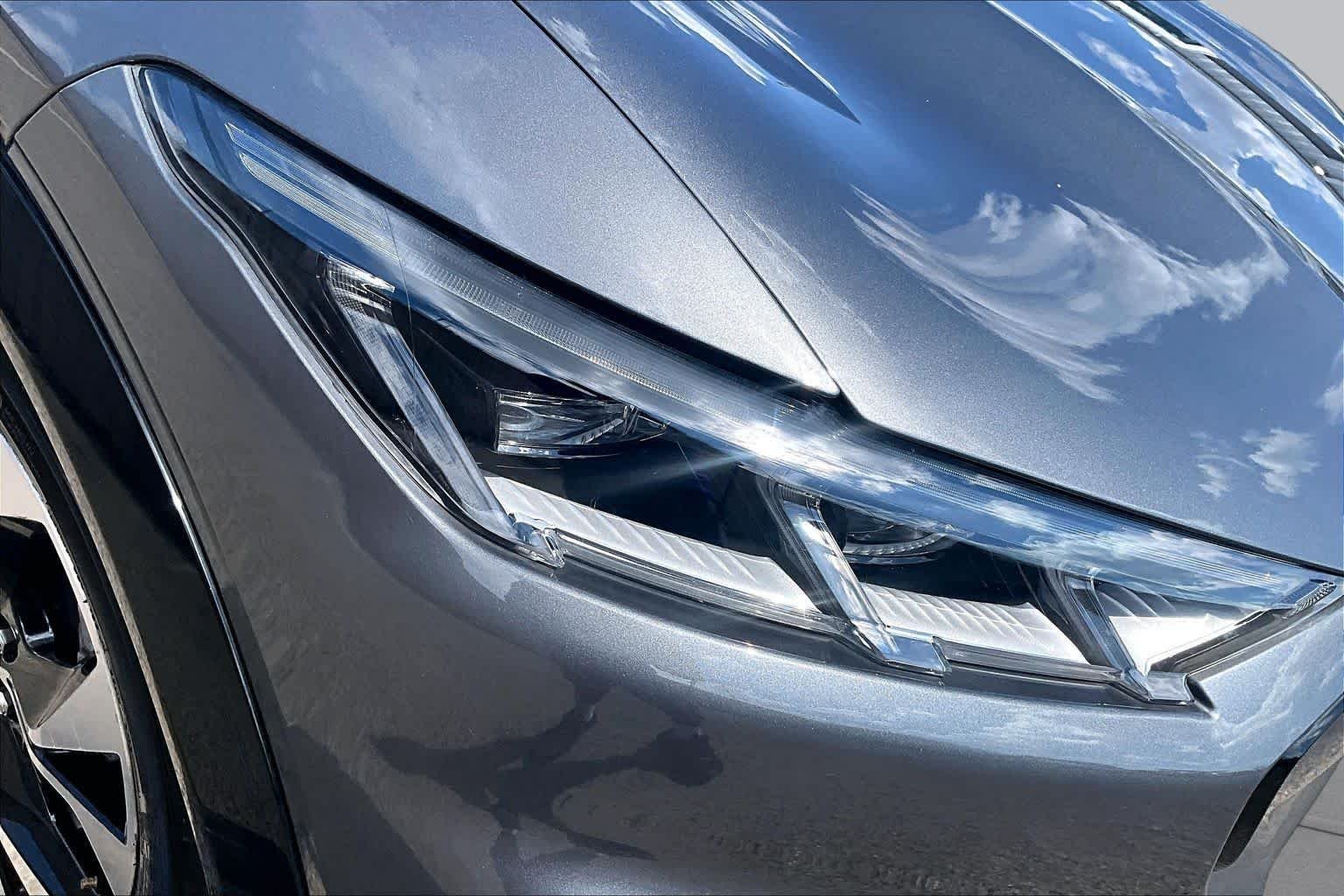 Used 2023 Carbonized Gray Metallic Ford Premium image 29