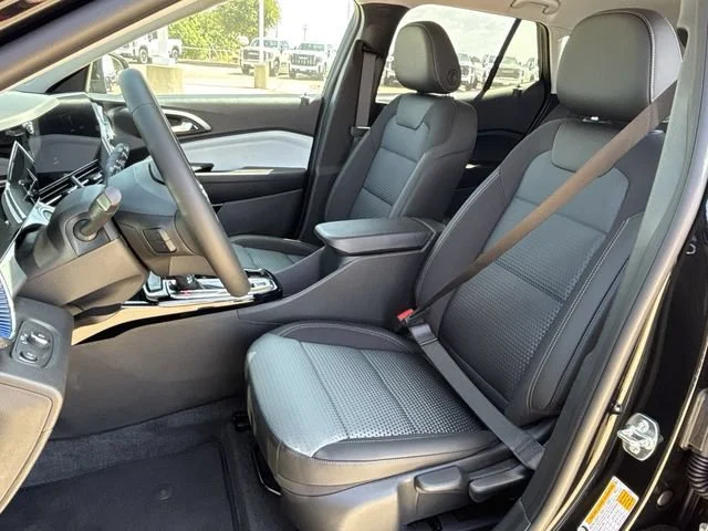 2026 Chevrolet Trax LT - Photo 24