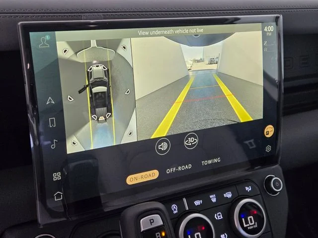 New 2026 Fuji White Land Rover X-Dynamic SE image 24