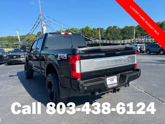Used 2017  Ford Platinum image 40