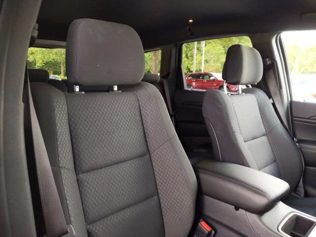 Used 2018 White Jeep Laredo E image 38