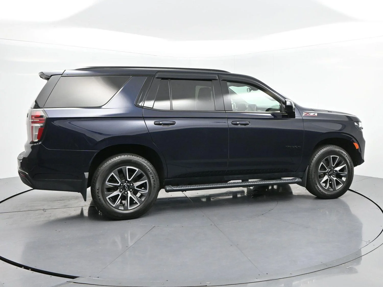 Used 2021 MIDNIGHT BLUE METALLIC Chevrolet Z71 image 8