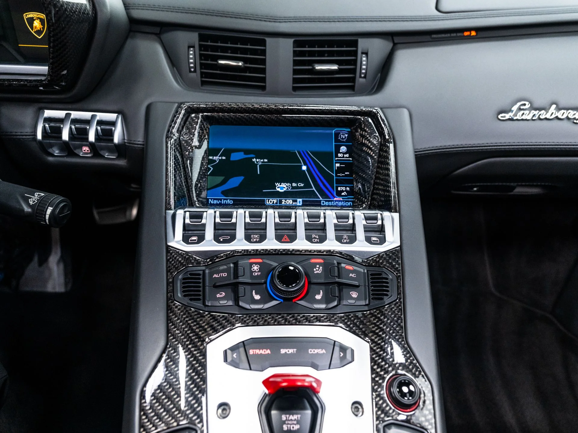 Used 2014  Lamborghini Roadster image 34