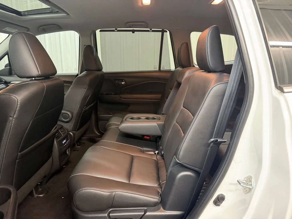 Used 2022 White Honda Special Edition image 34