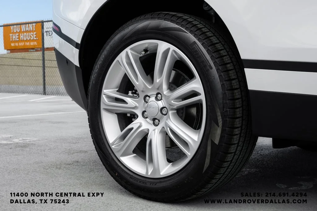 New 2026 Fuji White Land Rover S image 56