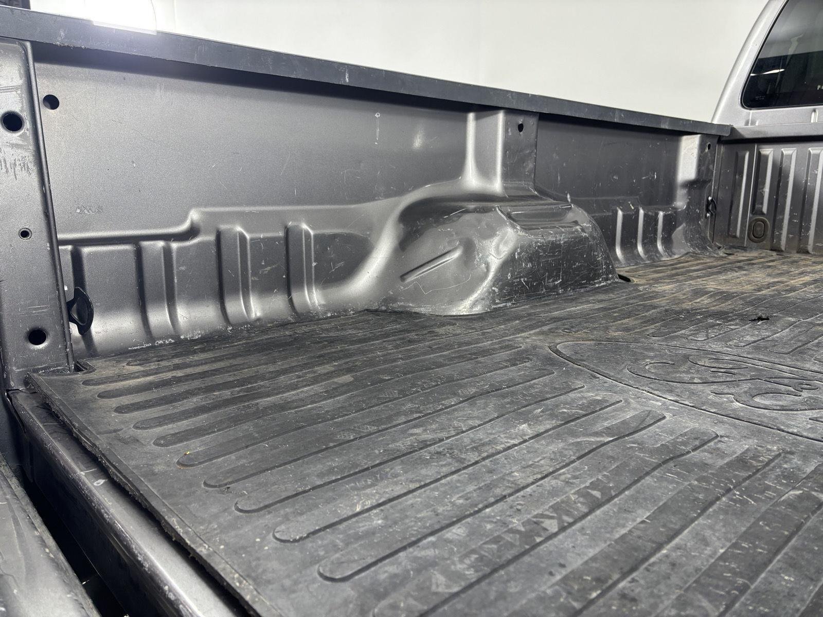 Used 2014 Sterling Gray Metallic Ford XLT image 7