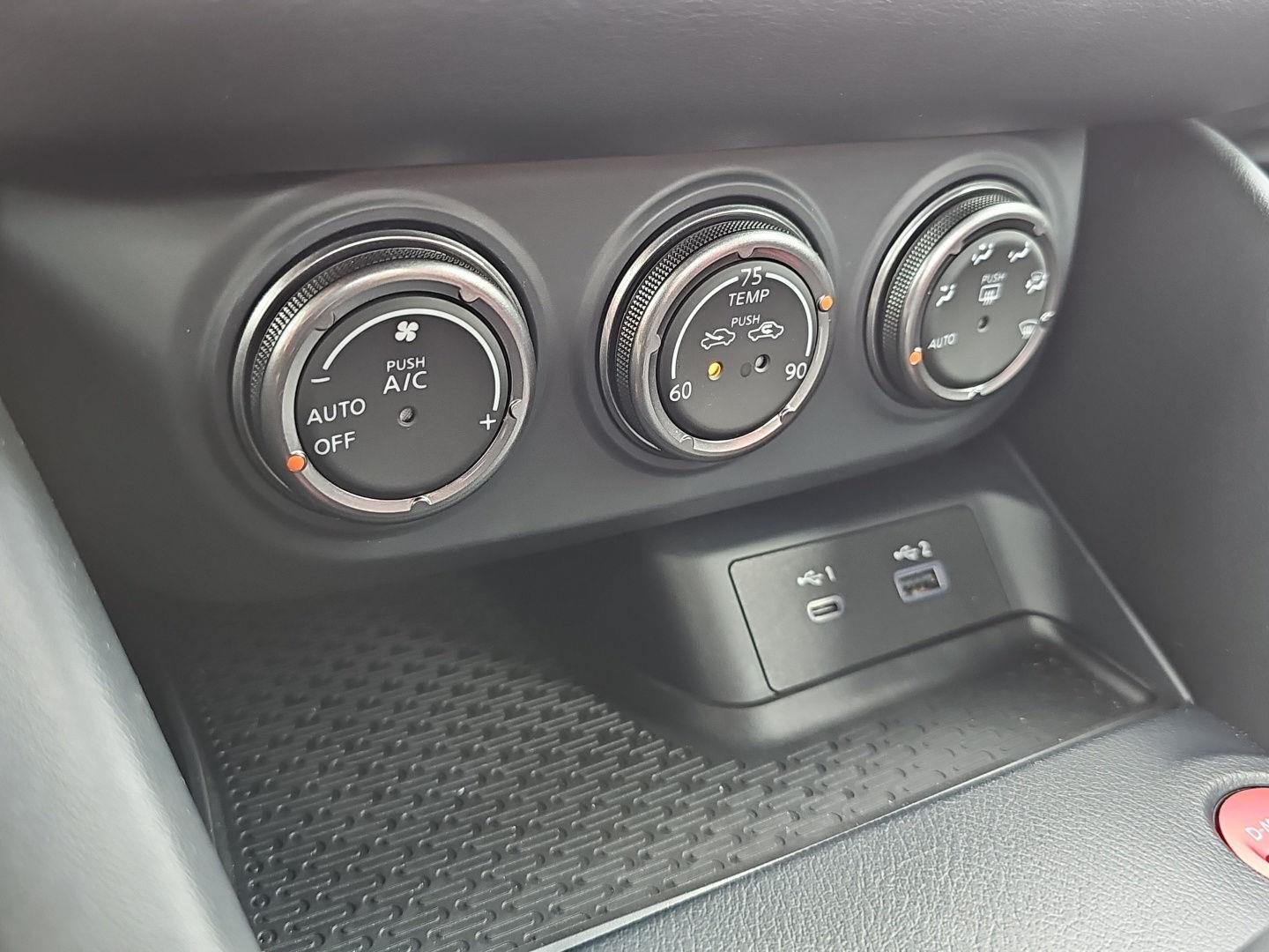 Used 2024 Stealth Gray/Super Black Nissan NISMO image 19