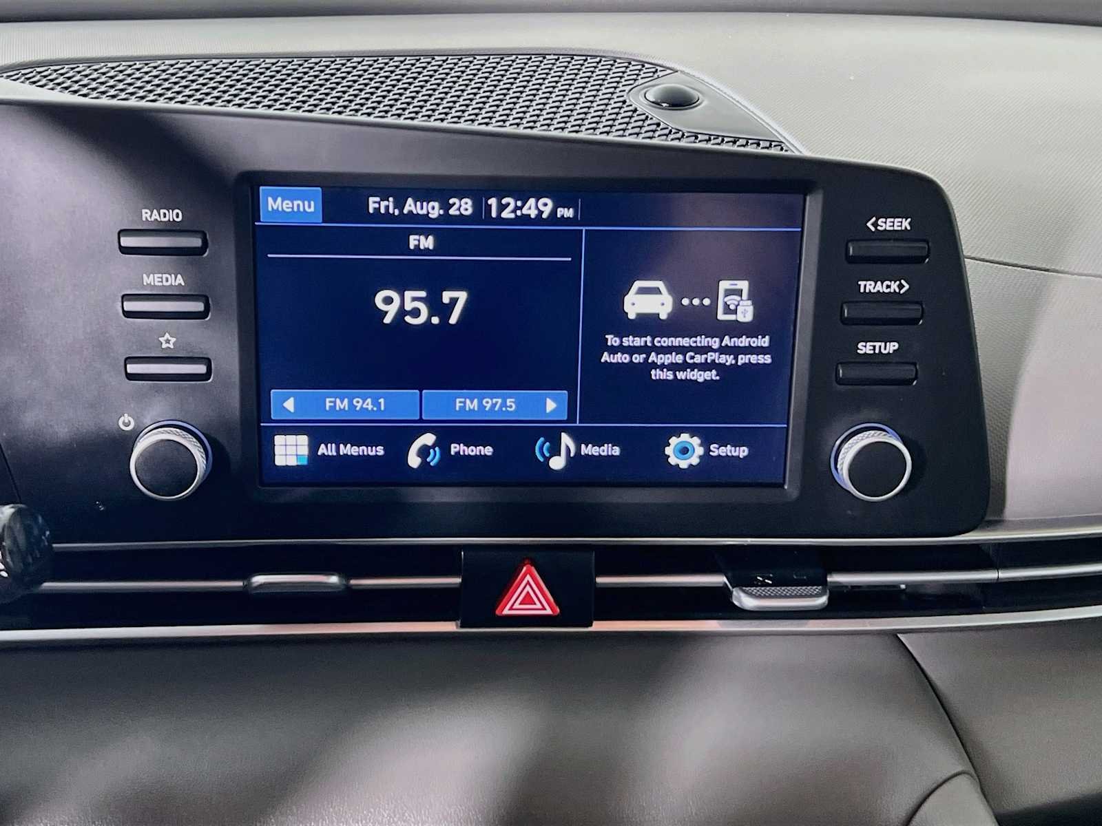 Used 2024 Abyss Black Hyundai SE image 13