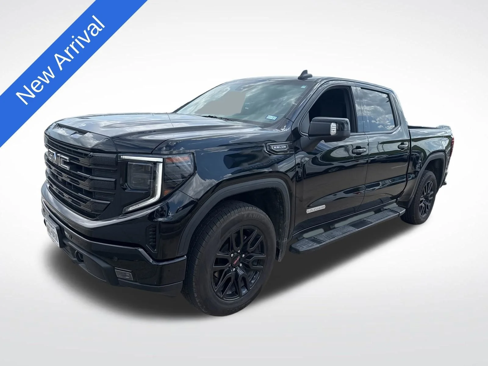 2024 GMC Sierra 4WD Crew Cab Standard Box Elevation's photo