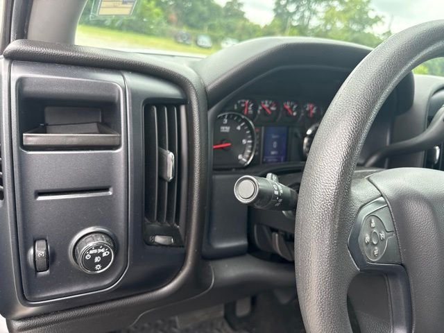 Used 2016 White GMC Base image 6