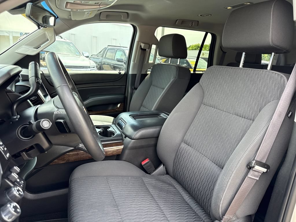Used 2016 SILVER ICE METALLIC Chevrolet LS image 12