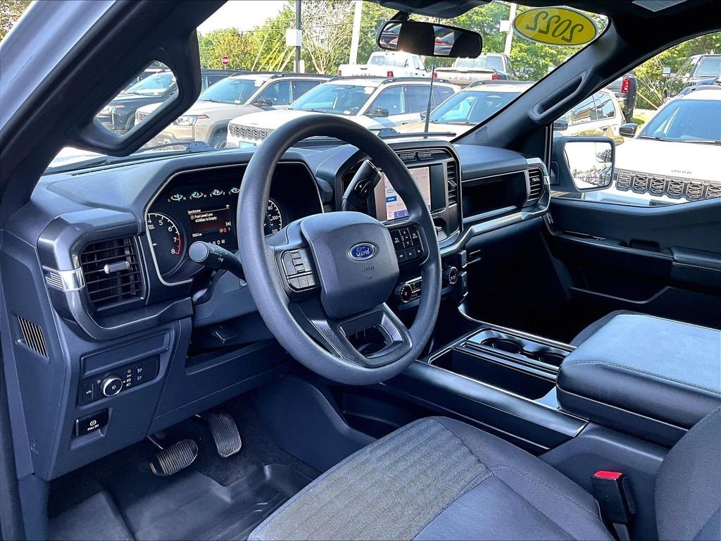 Used 2022 White Metallic Ford XL image 8