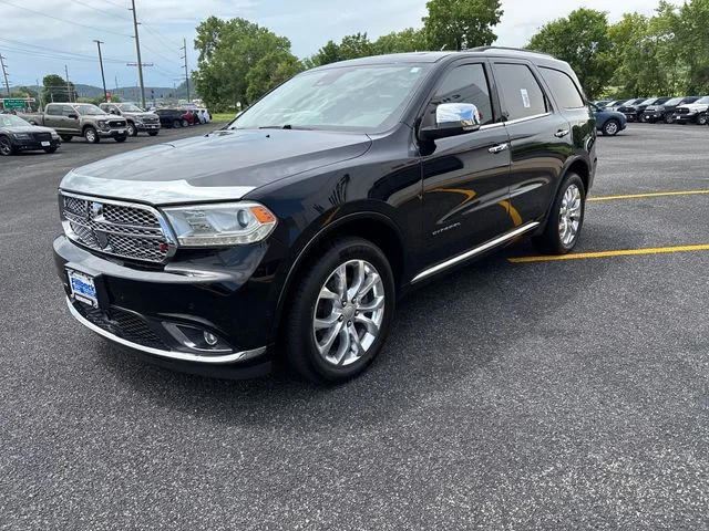 Used 2018 DB Black Crystal Clearcoat Dodge Citadel image 1