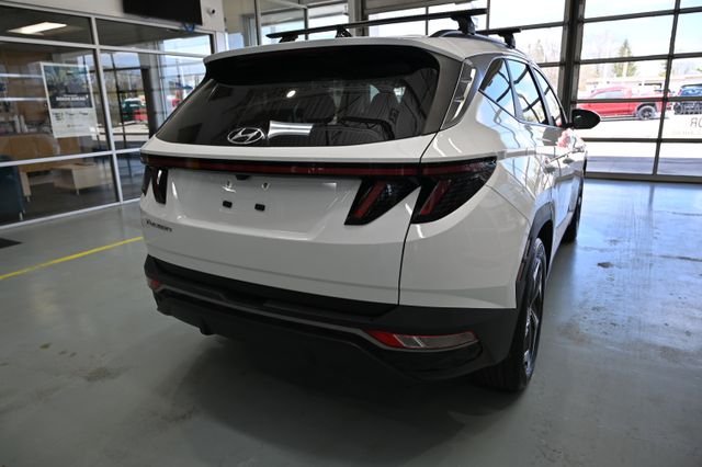 Used 2023 White Hyundai SEL image 5