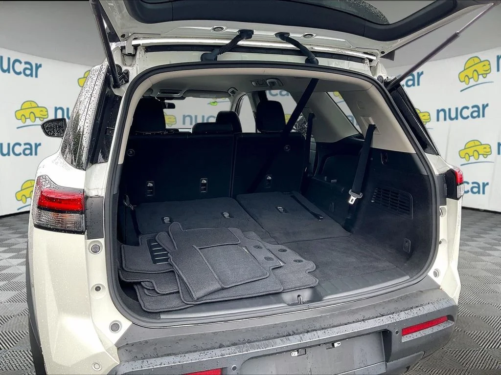 Used 2023 Pearl White Tricoat Nissan SV image 37