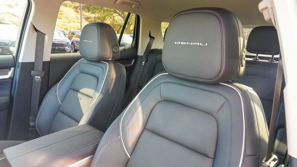 2026 GMC Terrain Denali - Photo 14