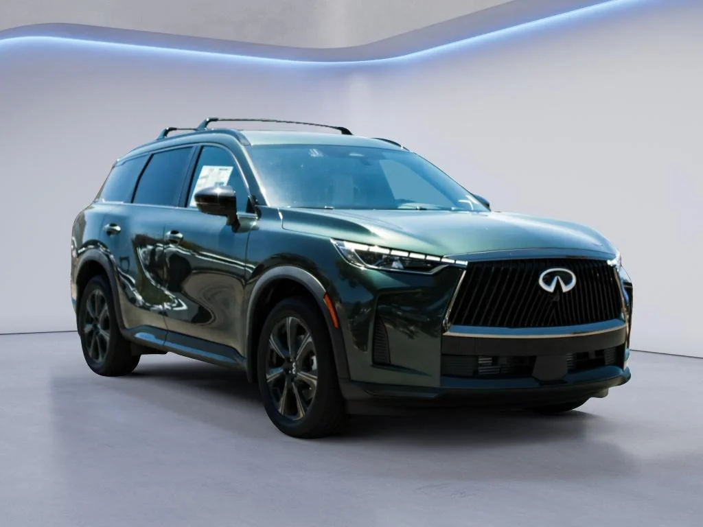 New 2027 DEEP EMERALD INFINITI Autograph AWD image 3
