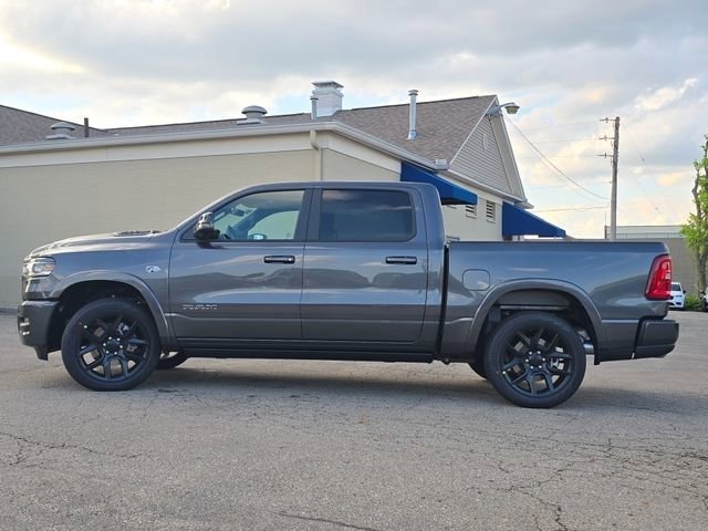 New 2026 Granite Crystal Metallic Clear-Coat Exterior Paint RAM Laramie image 34