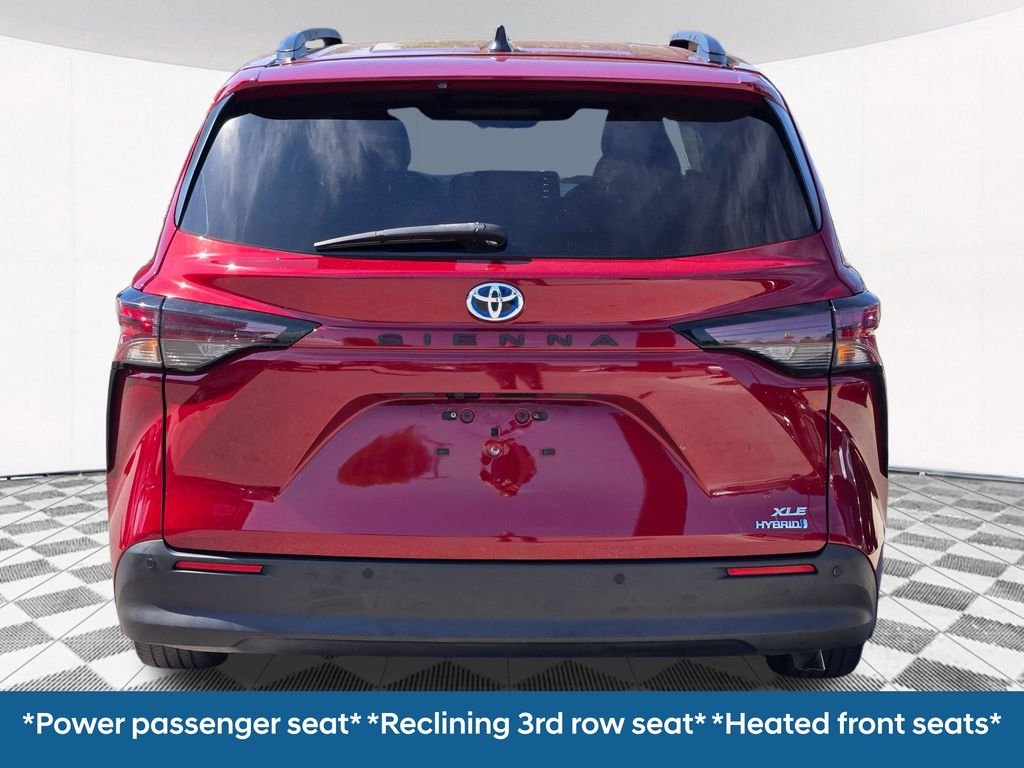 2023 Toyota Sienna XLE - Photo 21