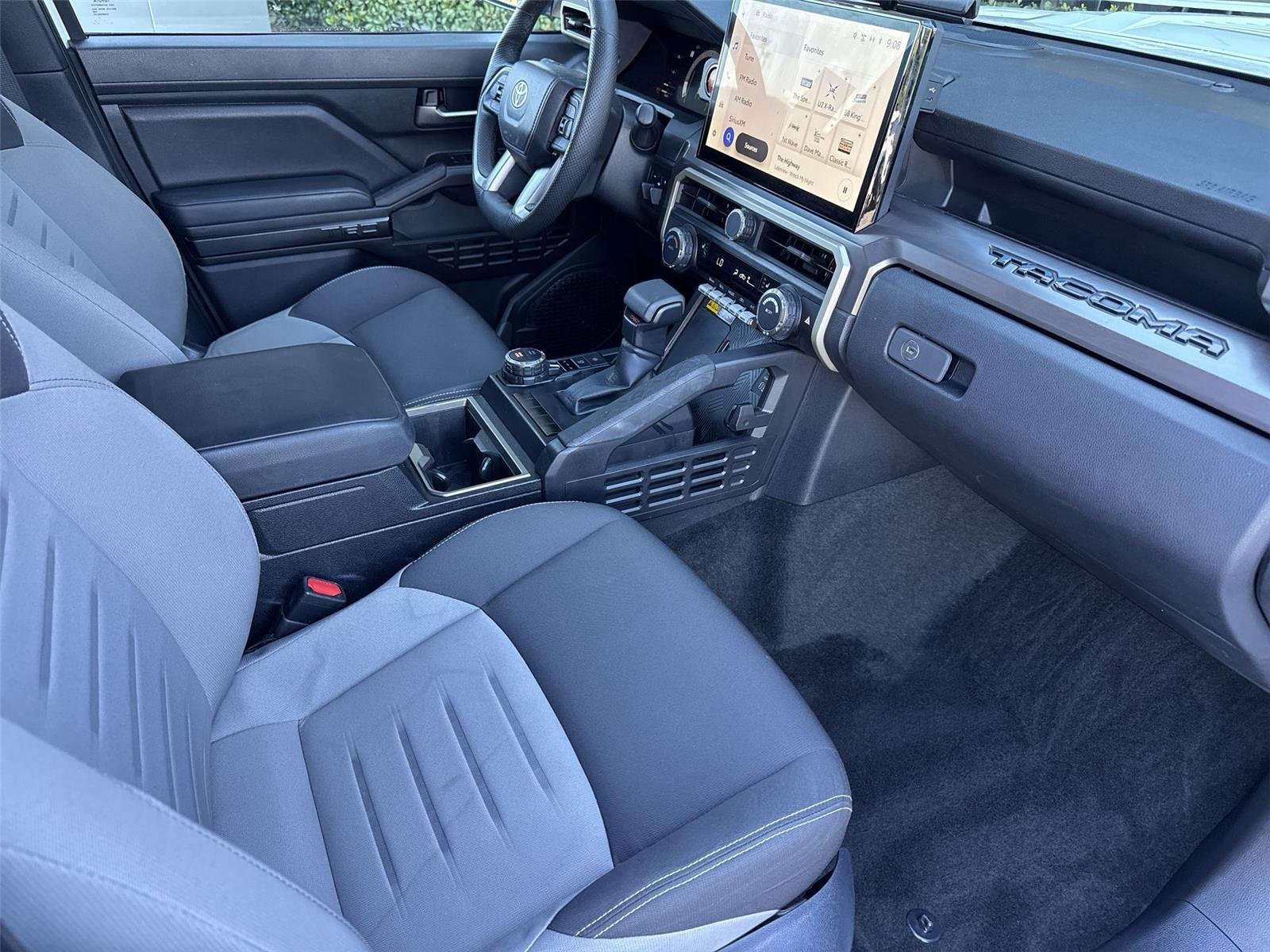 2024 Toyota Tacoma TRD Sport - Photo 35