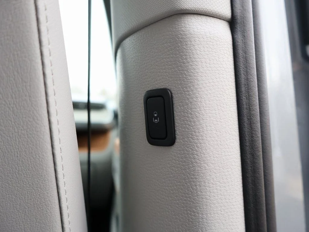 2025 Volkswagen ID. Buzz 1st Edition - Photo 21