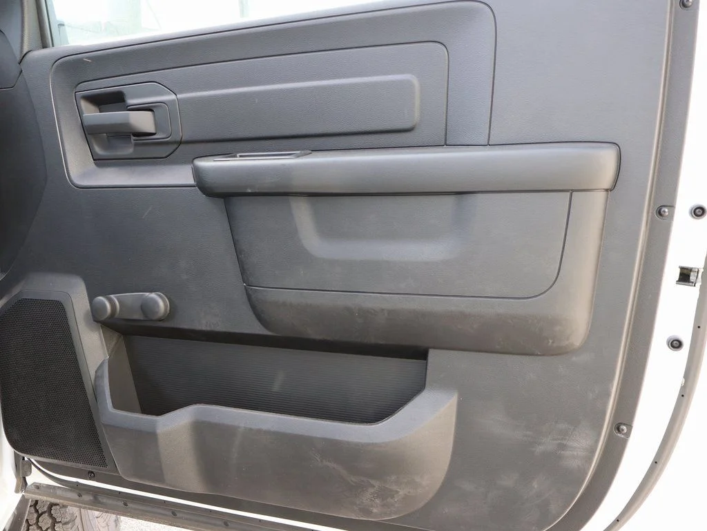 2025 RAM 3500 Chassis Tradesman - Photo 8