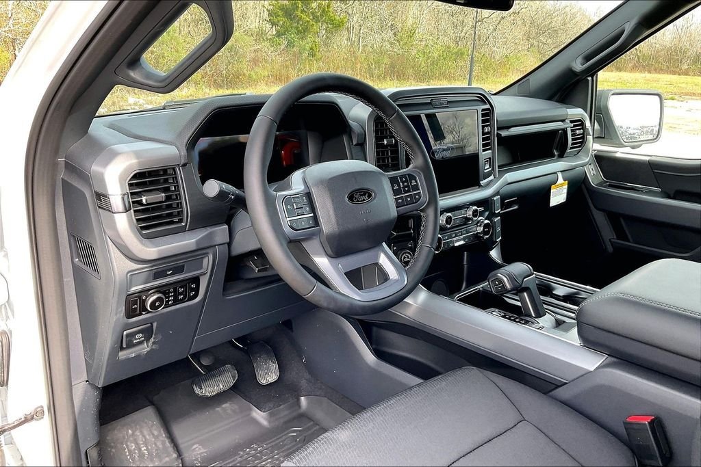 New 2026 Ford F-150 XLT 4D SuperCrew