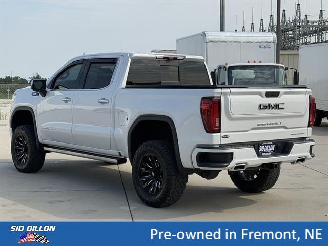 Used 2021 White Frost Tricoat GMC Denali image 7