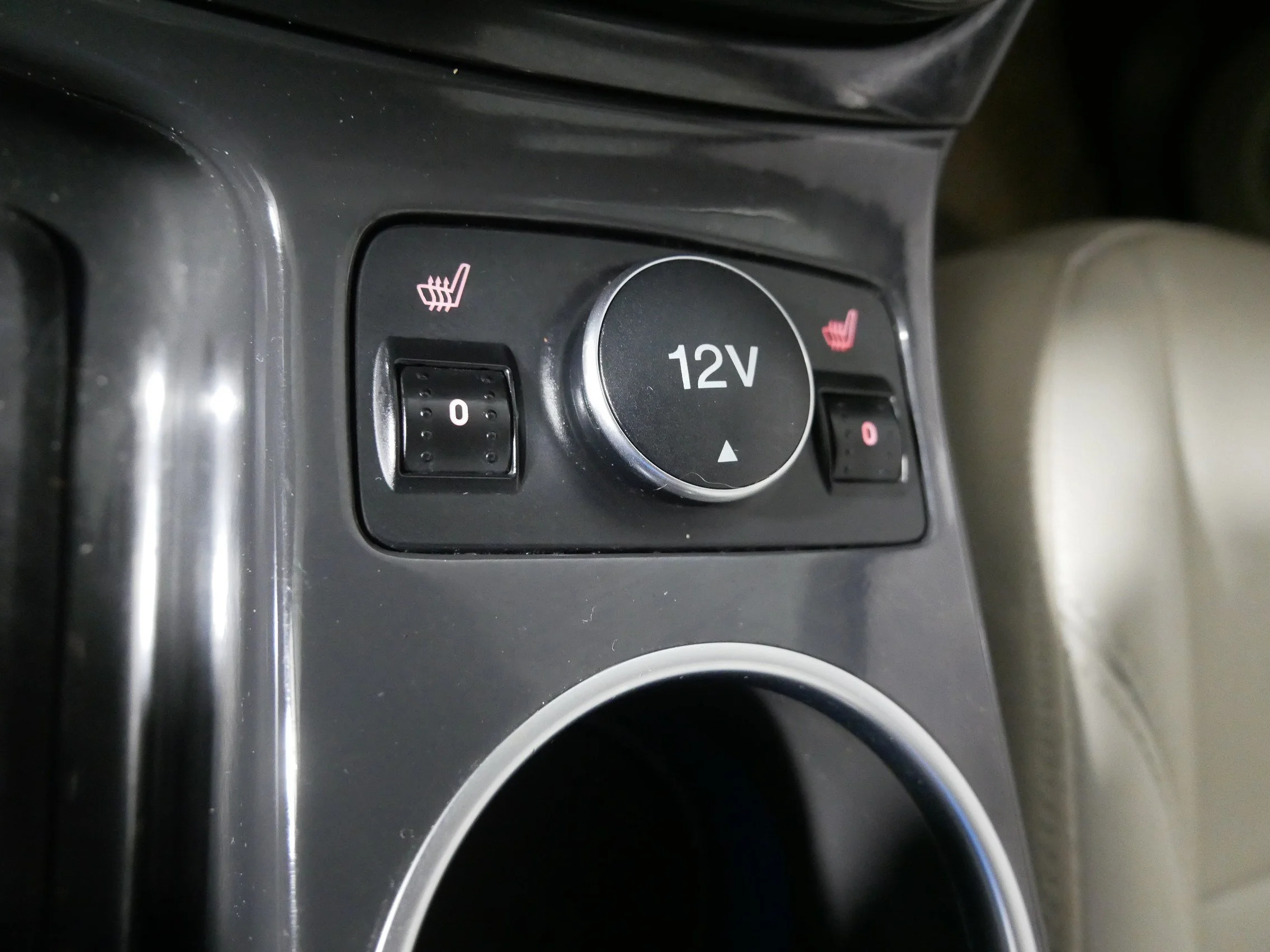 Used 2014 Sunset Ford Titanium image 29