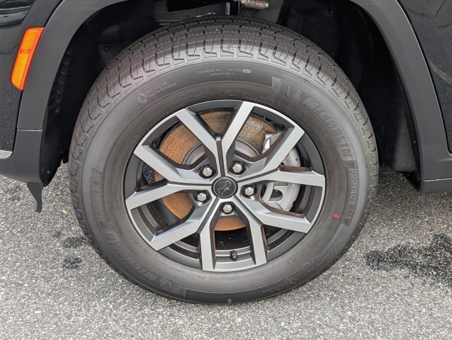 New 2027 High-Gloss Black Paint Jeep  image 13