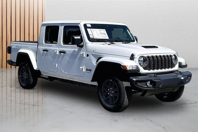 2026 Jeep Gladiator Sport S