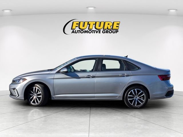 Used 2025 Silver Volkswagen 1.5T SE image 7