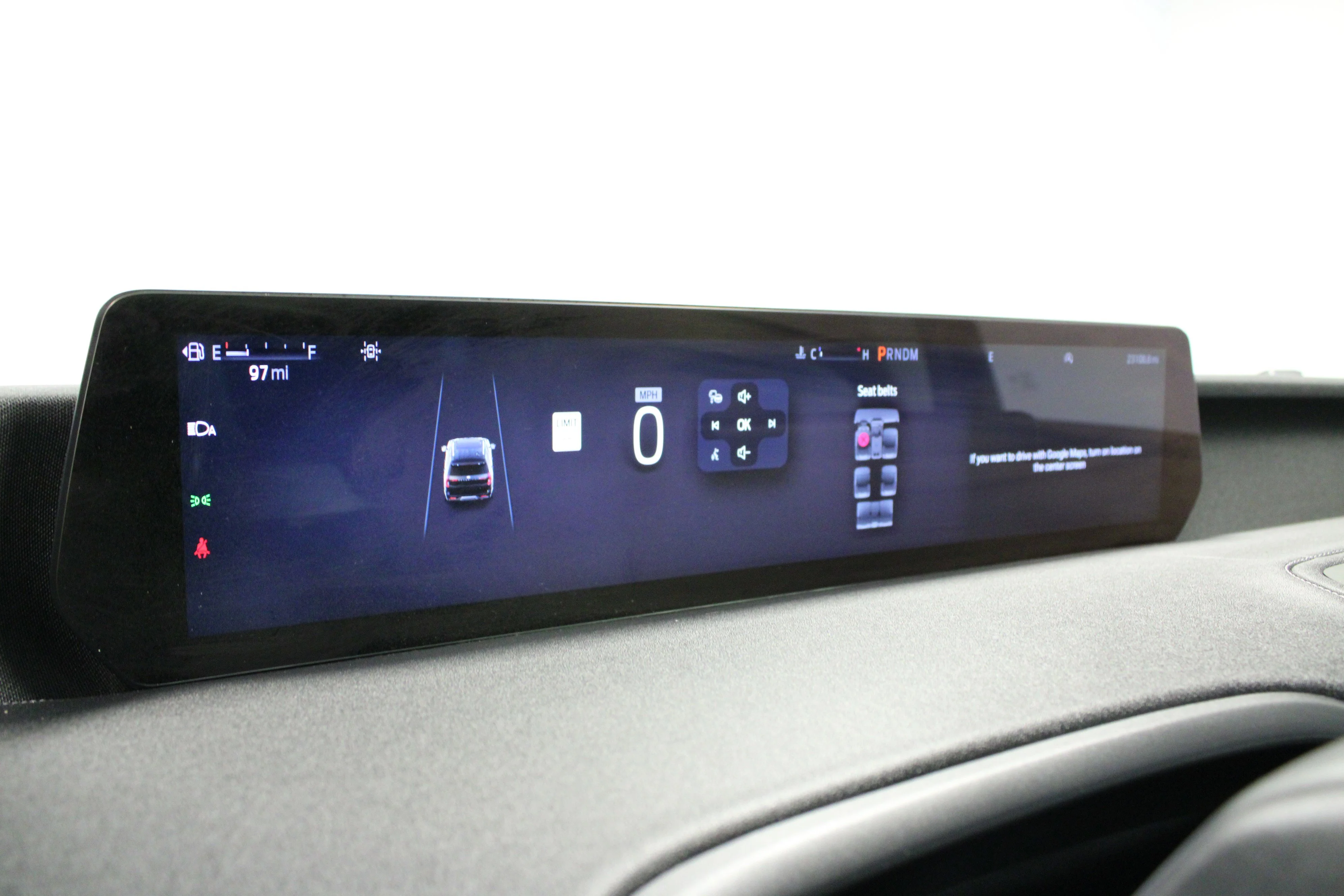 Used 2025 Black Metallic Ford Platinum image 25