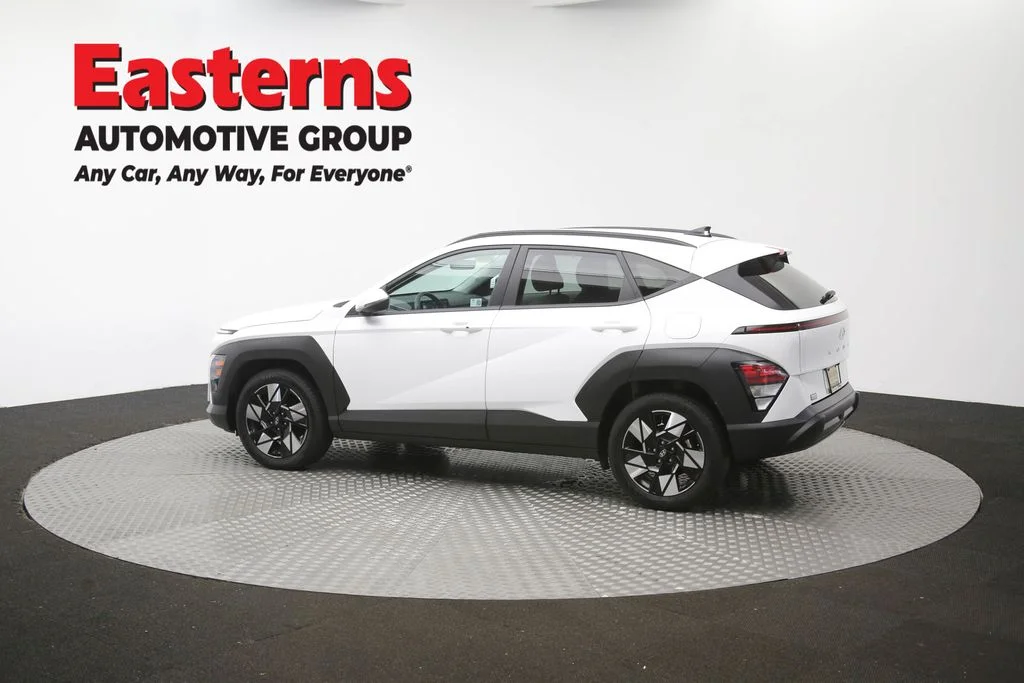 Used 2024 White Hyundai SEL image 61