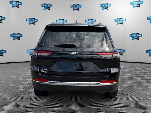 Certified Used 2023 Black Jeep Laredo image 5