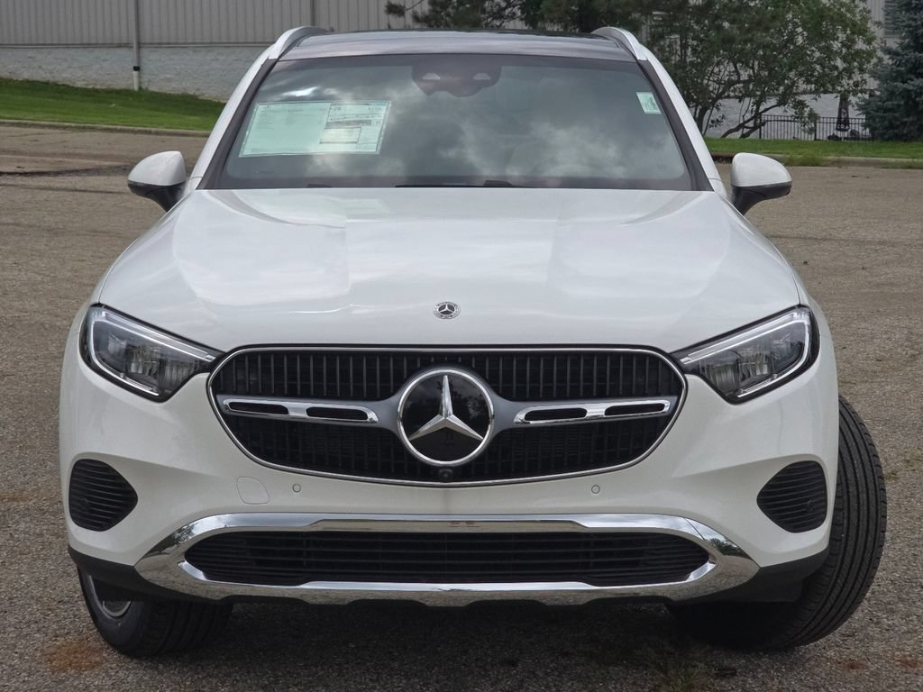New 2027 Polar White Mercedes-Benz GLC 300 image 50