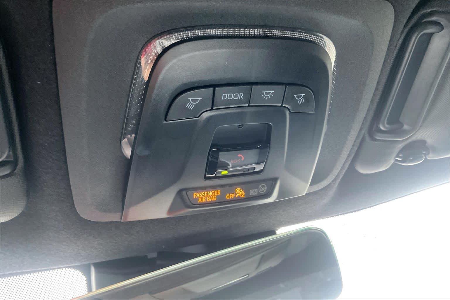 Used 2026 Ice Cap Toyota SE image 33