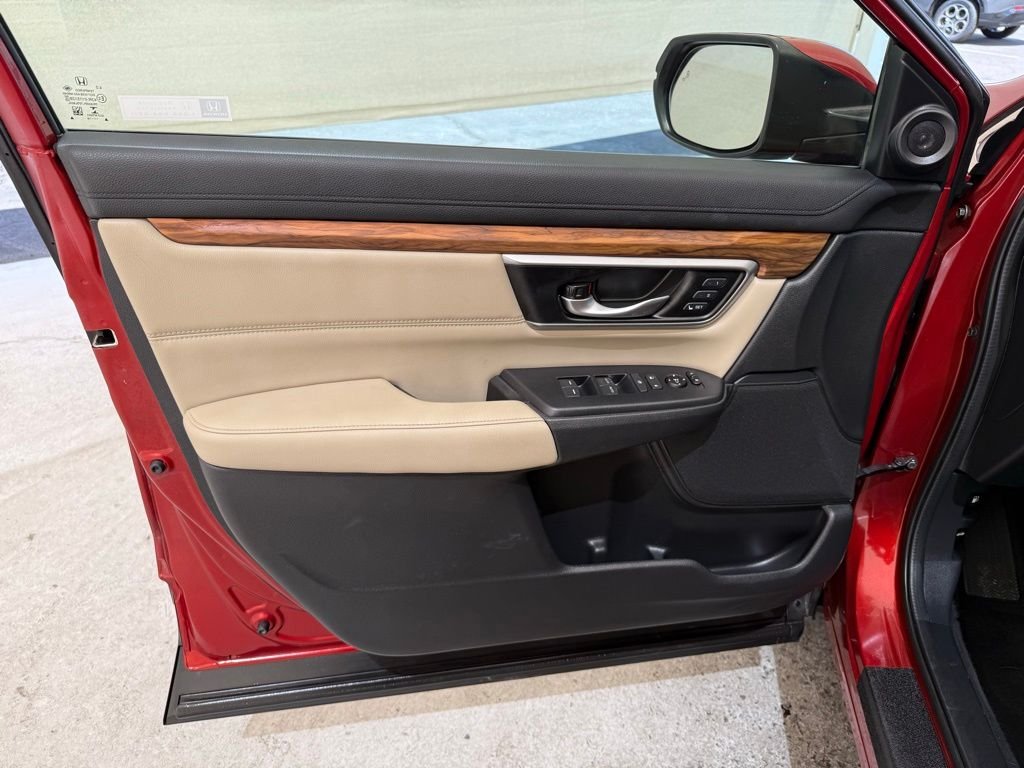 Used 2019 Molten Lava Pearl Honda Touring image 28