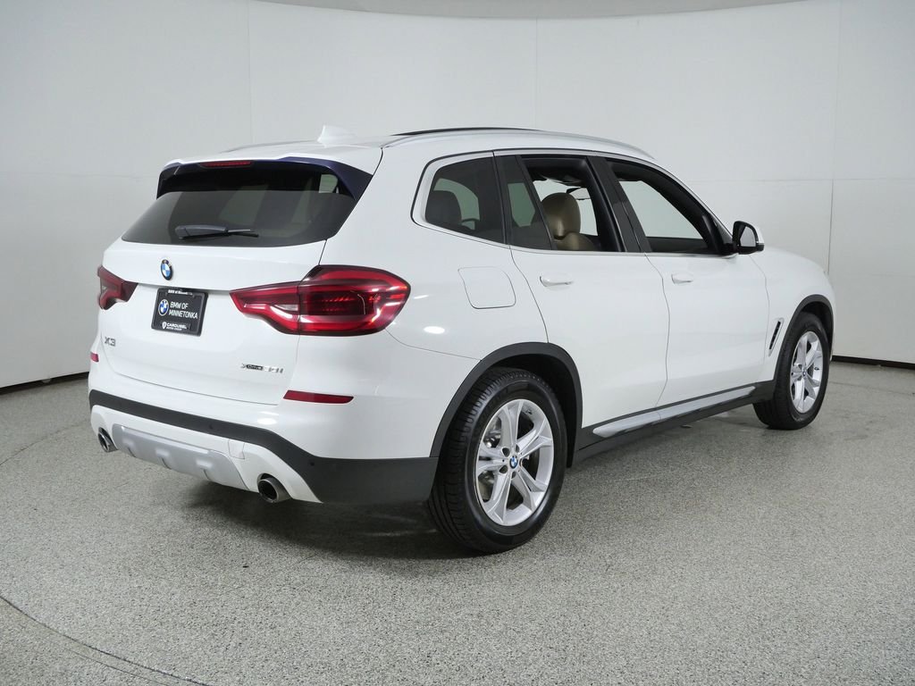 Used 2021 Alpine White BMW xDrive30i image 10
