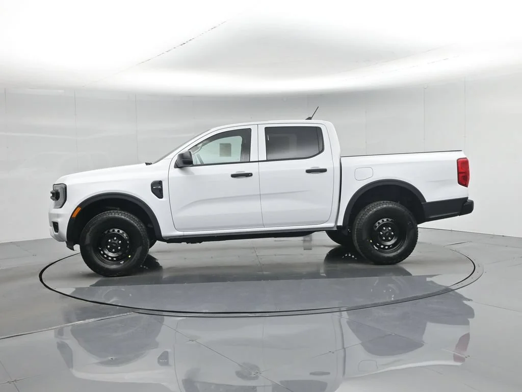 New 2026 Oxford White Ford XL image 25