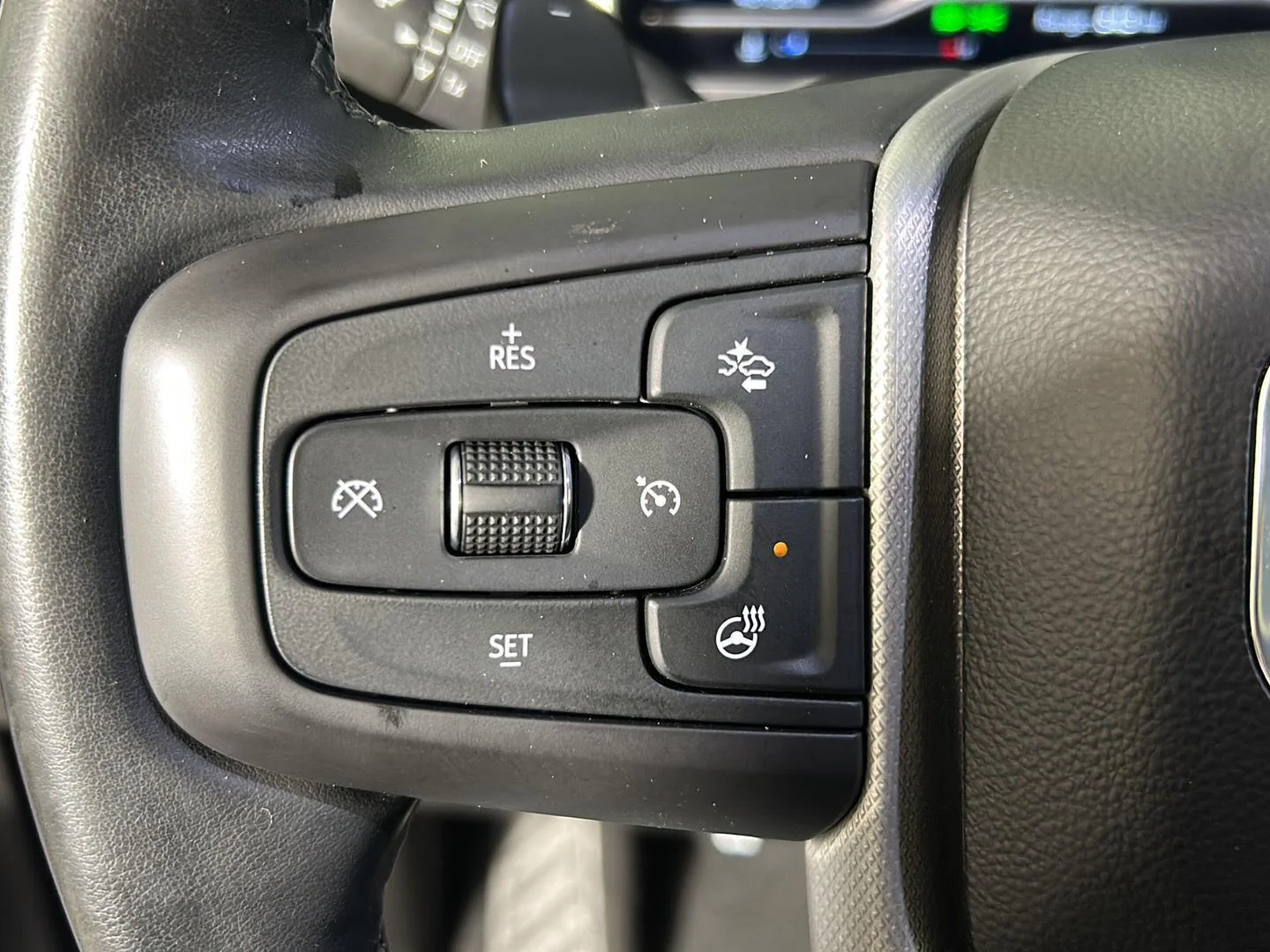 Used 2023 Onyx Black GMC Denali image 28