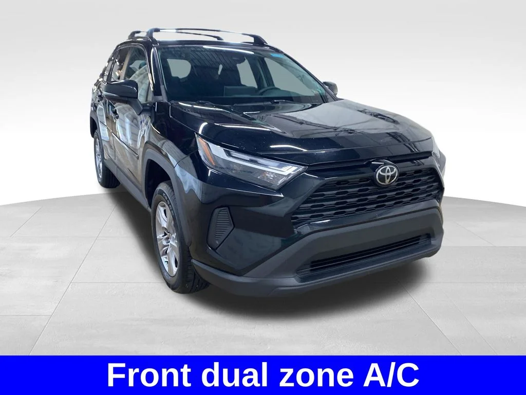 Used 2022 Black Toyota XLE image 6