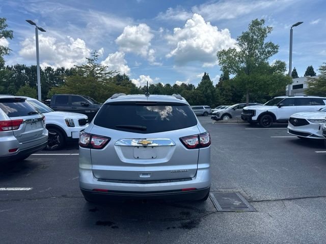 Used 2016 Silver Chevrolet LS image 4