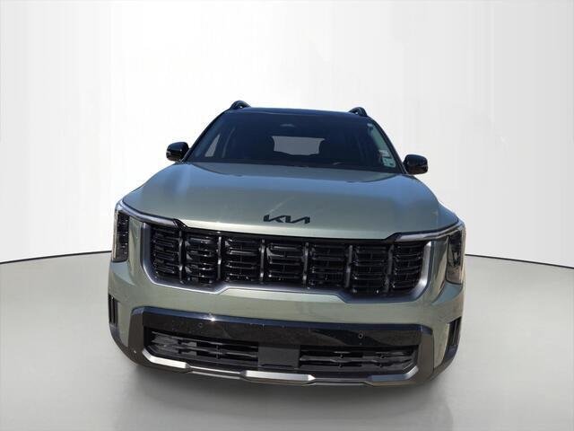 Used 2025 Jungle Green Kia X-Line EX image 8