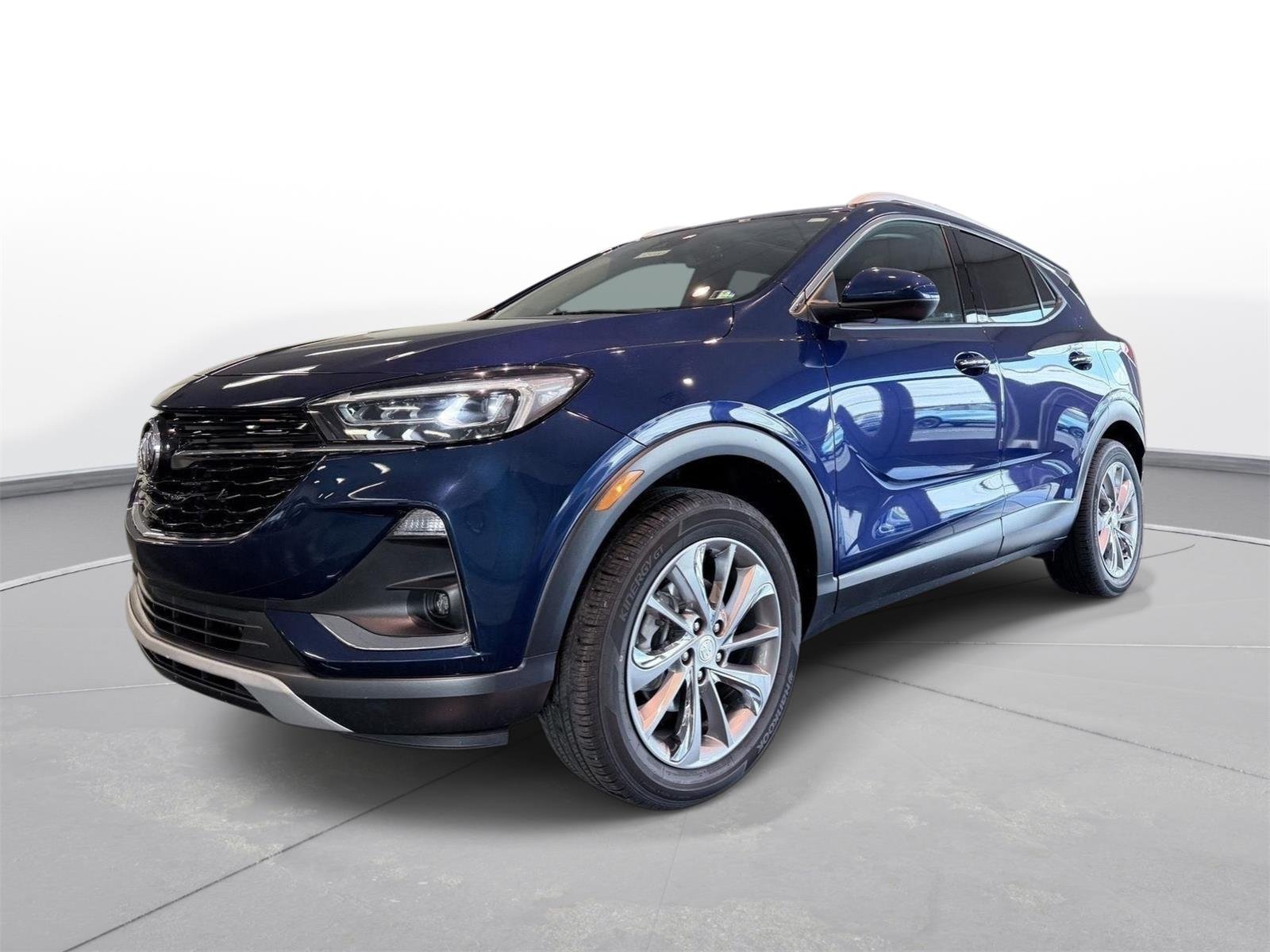 Used 2023 Sapphire Metallic Buick Essence image 3