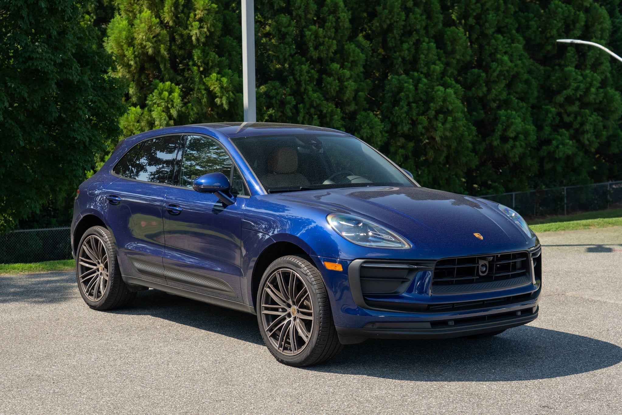 Used 2026 Gentian Blue Metallic Porsche Base image 4