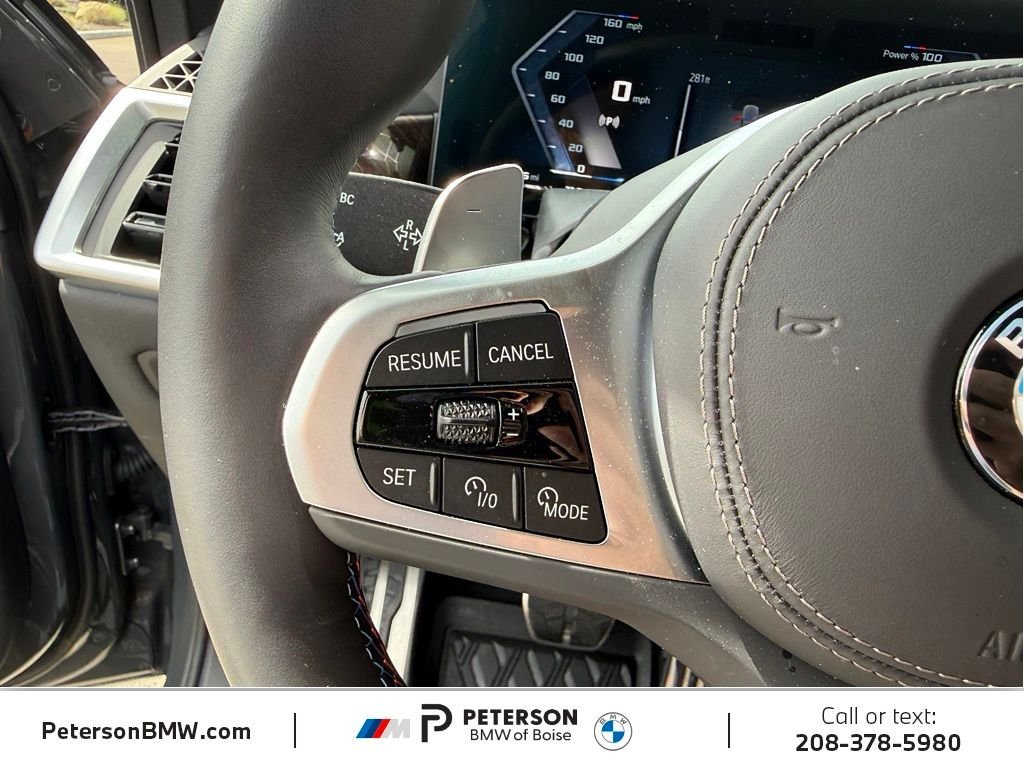 Used 2026 Gray BMW M60i image 33
