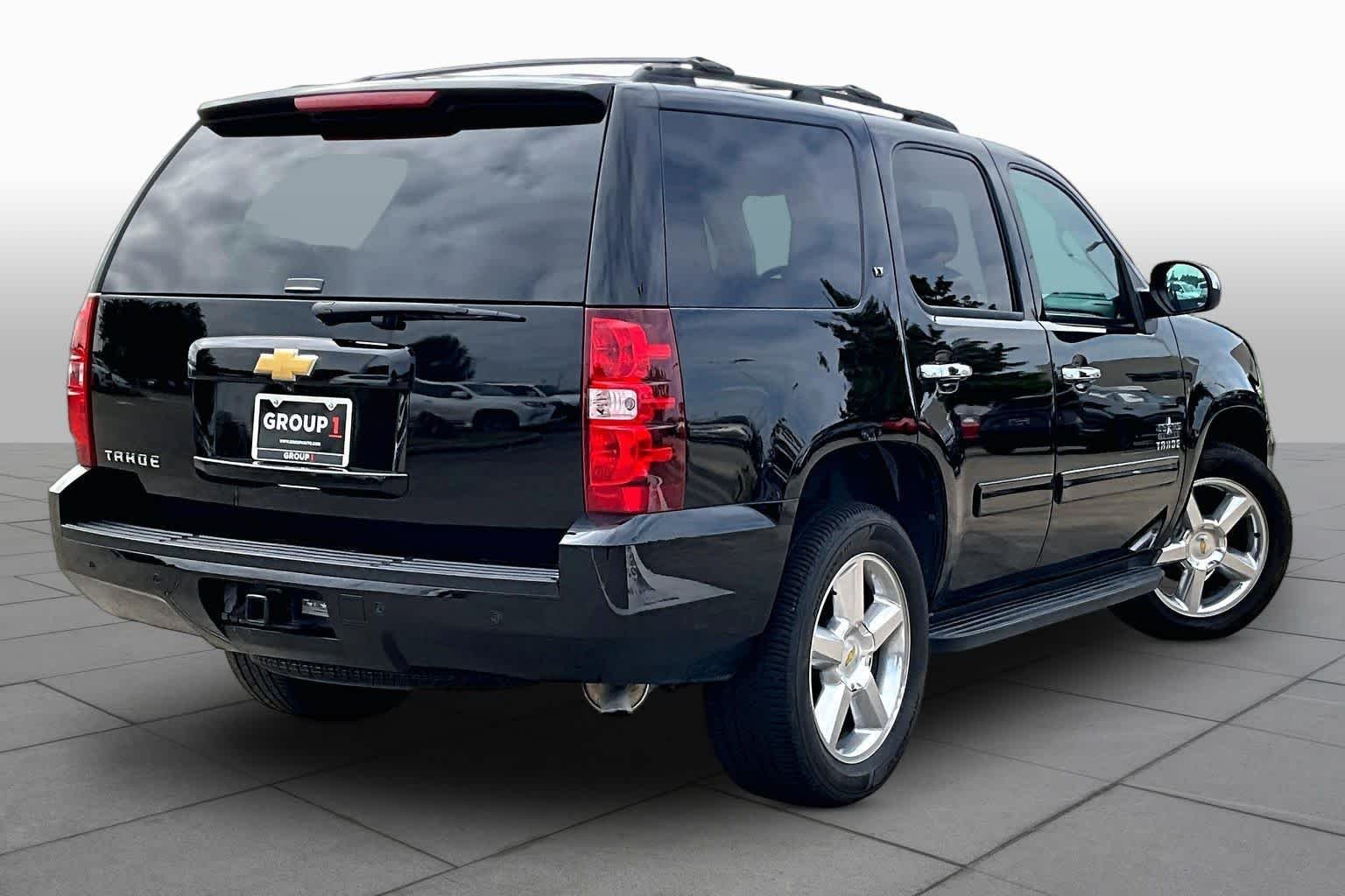Used 2013 Black Chevrolet LT image 12